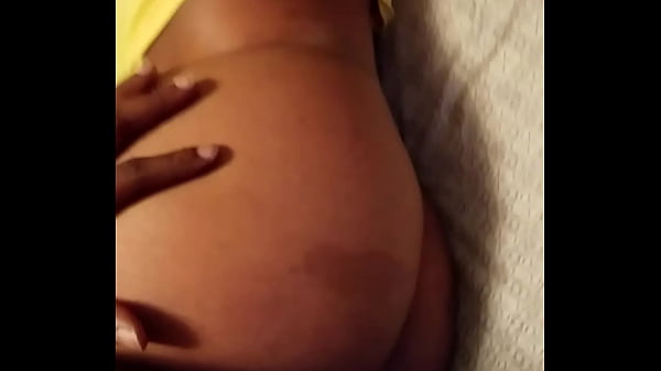 Piping Big Booty Thot thumbnail