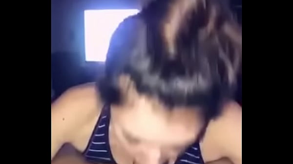 Nonton Smash Local Chick From Beach Bars thumbnail