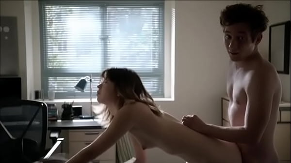 Nonton Nichole Bloom Nude Does Doggy In Shameless thumbnail