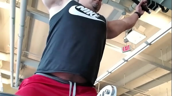 Dio Zambrano Musculoso thumbnail