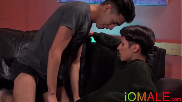 Twink Fingered Before Raw Banging thumbnail