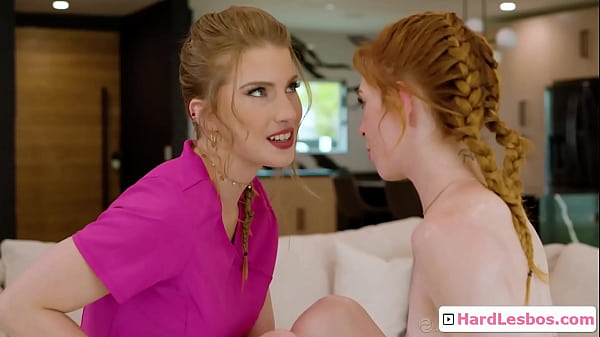 Nonton Watch Lusty And Sensual Blonde Lesbian Hotties Seducing One Another During Sex Massage thumbnail