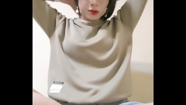 【shemale】blowjob, Orgasm With Hand thumbnail