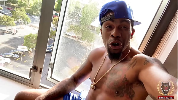 Nonton Gilf Sexy Vanessa Proves She Can Still Take Bbc In The Ass! thumbnail