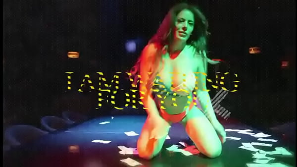 NICKY FERRARI FESTEJANDO FIESTA 