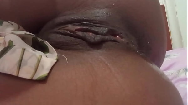 Nonton Estelle Lee thumbnail