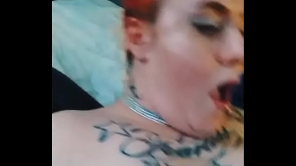 Nonton Debbiecakesxxxx Listening To Music Wile She Gets Her Pussy Ate thumbnail