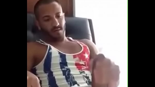 Amador - Roludo punheteiro 