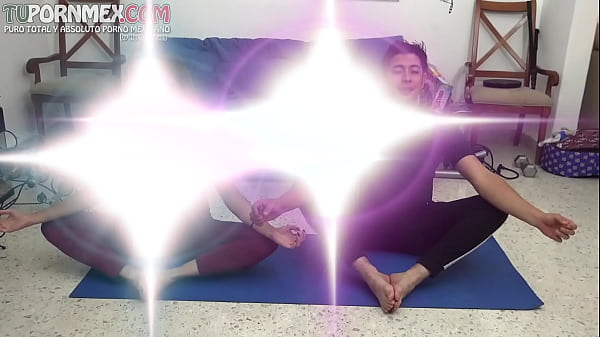 Nonton El Teacher 2 thumbnail