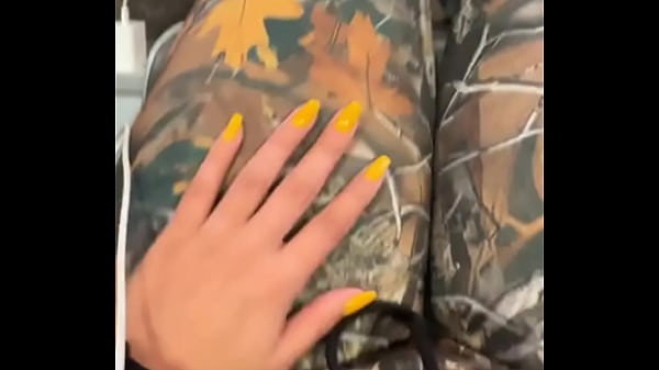 The nails match too