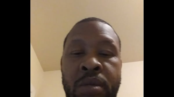 Big Booty Male(me) Clapping thumbnail