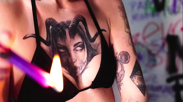 Lesbian Feet Wax Play thumbnail