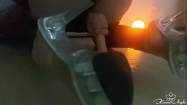 Girl Passionate Handjob Dildo and Masturbate Pussy