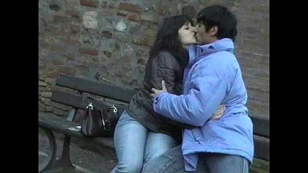 Nonton Sherif Taliani With Francesca Conti With N Kissing Clip thumbnail