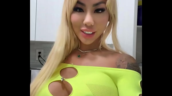 Nonton Hey Everyone It&rsquo;s Victoria Liu. I Will Be At Playhouse On Friday, April 25th! Tables Are Selling Out Fast. Contact ... thumbnail