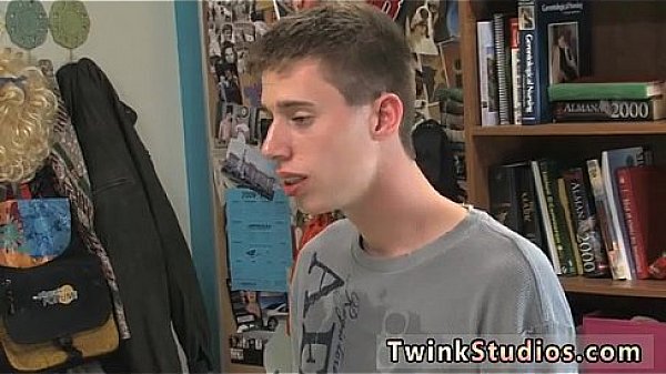 Fat gays fucked hard porno movies After Dustin completes packing they 