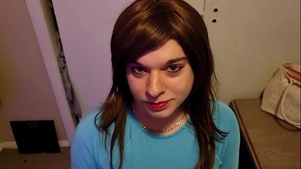 Taylor Diamond Gets Praise From For Doing A Good Job. thumbnail