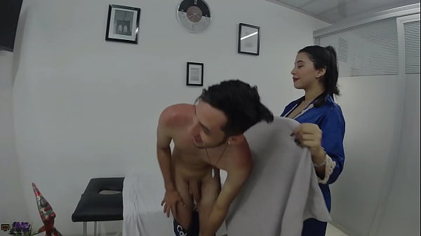 Voy A Un Spa Y Me Atienden Con Un Servicio Vip, Una Buena Follada Relajante thumbnail
