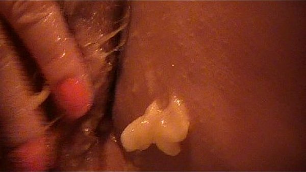 Nonton Sexy 50 Yr Old Mature Solos It With Banana 2 thumbnail