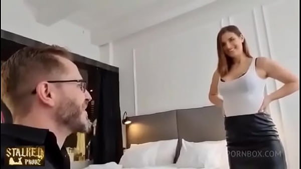 Jenifer Jane hot &_ passionate pussy fucking to calm down upset tourist