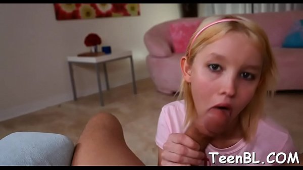 Nonton Conquering A Schlong thumbnail