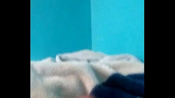 Novinho Dotado Do Pau Gostoso Batendo Uma No Quarto De Manh&atilde; thumbnail