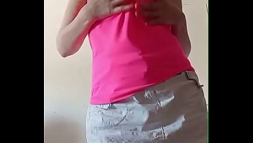strep-tease   masturbation debout 
