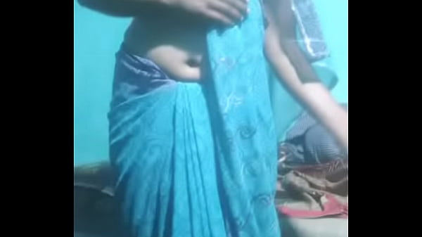 Hot Cd Bottom Back View Hot thumbnail