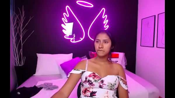 Nonton Dayanna 4k Y Su Hombrito Seductor thumbnail