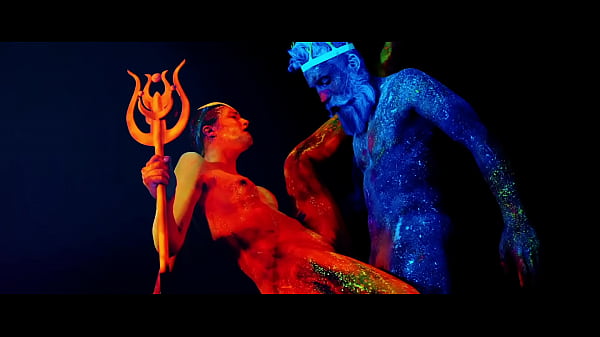 Nonton Body Paint Uv Porn thumbnail