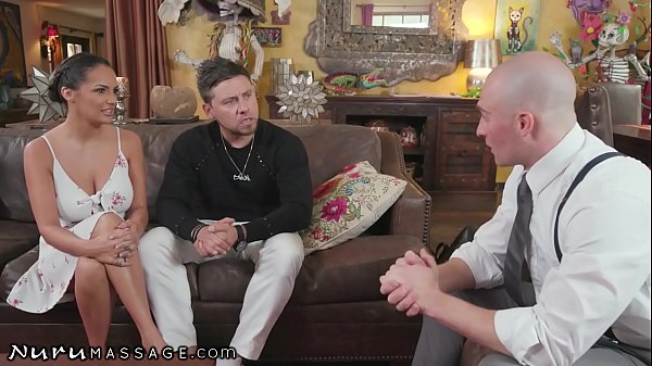 Nonton Fucking My Husband's Boss So He Can Get A Better Salary thumbnail