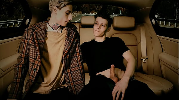 Young Handsome Fucked In A Car. On Video thumbnail