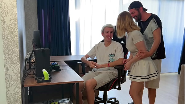 Nonton Deprived A Cute Boy With A Huge Dick Of His Virginity. His Stepfather Made Me Squirt thumbnail