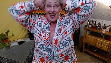 Nonton Dawnskye1962 - Update #187 - 1338 Aarons Sheer Panty Parade - Dec 27, 2025 thumbnail