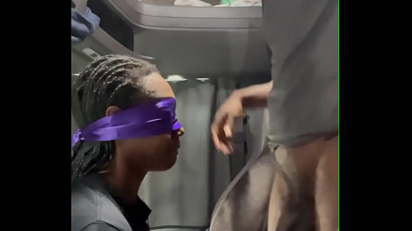 Nonton Young Ebony Takes Cum To The Face thumbnail