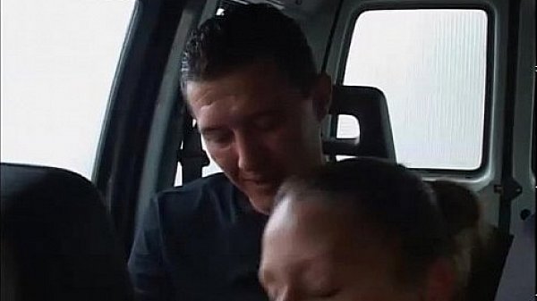 Ragazza Italiana Scopata Nel Furgone Del Sesso - Van Pussy Italian Girl Very Hot thumbnail