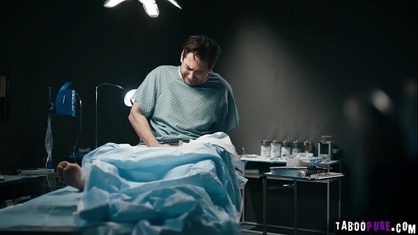 Nurse Anna Claire Clouds And Surgeon Ashley Lane Fucks Tommy thumbnail