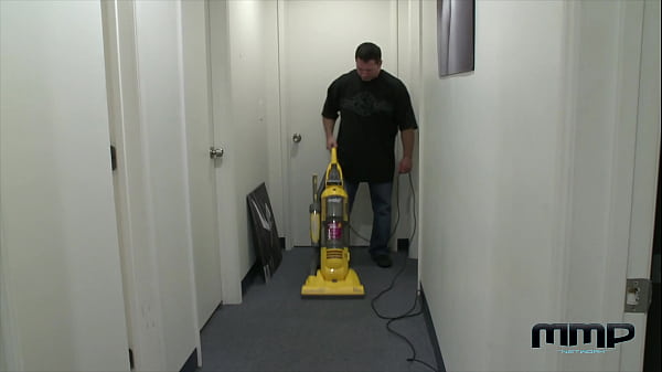 Nonton Voluptuous Horny Blondie Finds Colleague For Fuck thumbnail