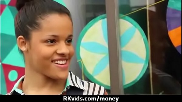 Amateu Teens Love Money 13 thumbnail