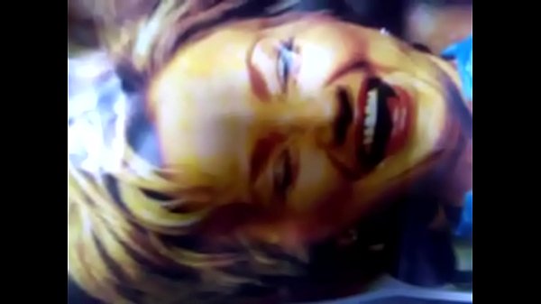 Nonton Hillary Clinton Gets Destroyed By Black Cock thumbnail