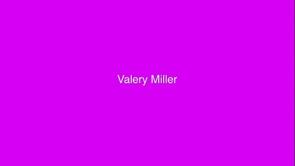 Nonton Mi Tetona Hermosa thumbnail