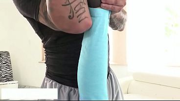 Nonton Chica Cogida Por El Instructor thumbnail
