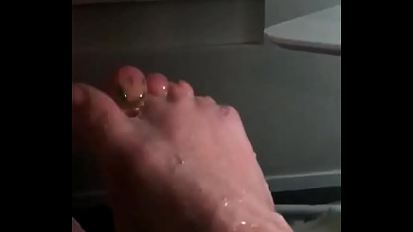 Soft teen feet SOAKED rub an passionate hug