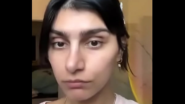 Sexy Ebony Boobs Of Mia thumbnail