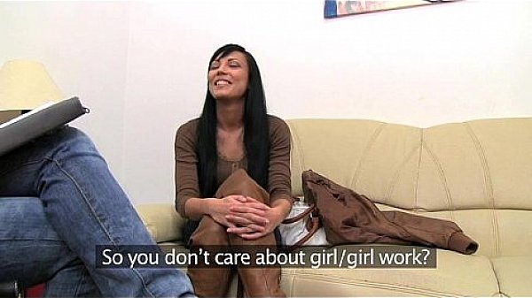 Nonton Femaleagent Beautiful Webcam Model Steals The Show thumbnail