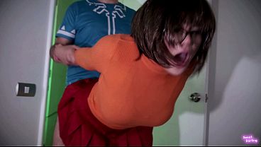Velma Dinkley (Full Video) nerdy girl gets fucked hard at halloween - Sweet Darling