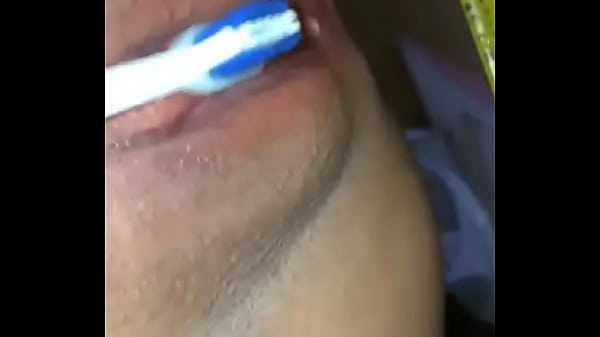 Dame Cepillo En El Toto thumbnail