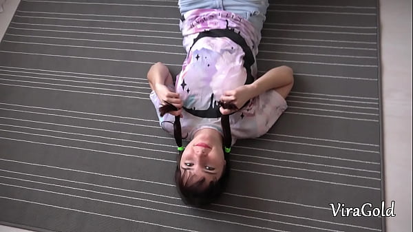 Nonton Very First Anal With Rimming From 18yo Brunette Lika thumbnail