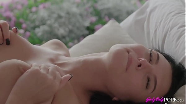 Nonton Kiere, Simon Kitty thumbnail