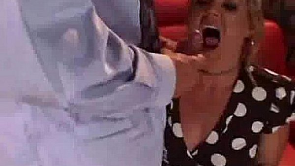 Mummy likes getting fucked 